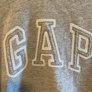 GAP Gray Sweatshirt